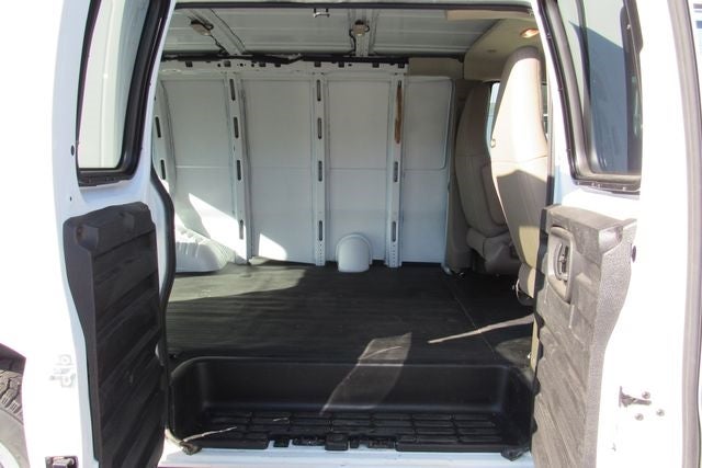 2019 Chevrolet Express 2500 Work Van Cargo